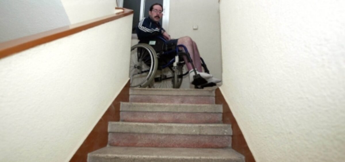 Personas que no pueden salir de sus casas