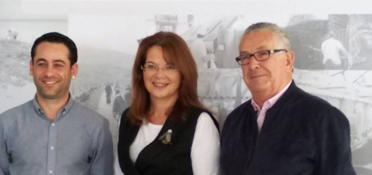 Elayudante se compromete con Amica