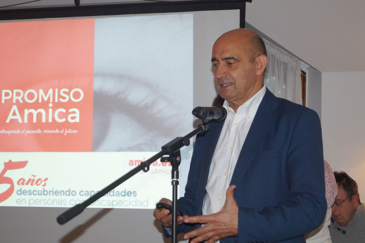 Amica volvió a reconocer el “Compromiso con Amica” de personas y entidades Amica volvió a reconocer el “Compromiso con Amica” de personas y entidades