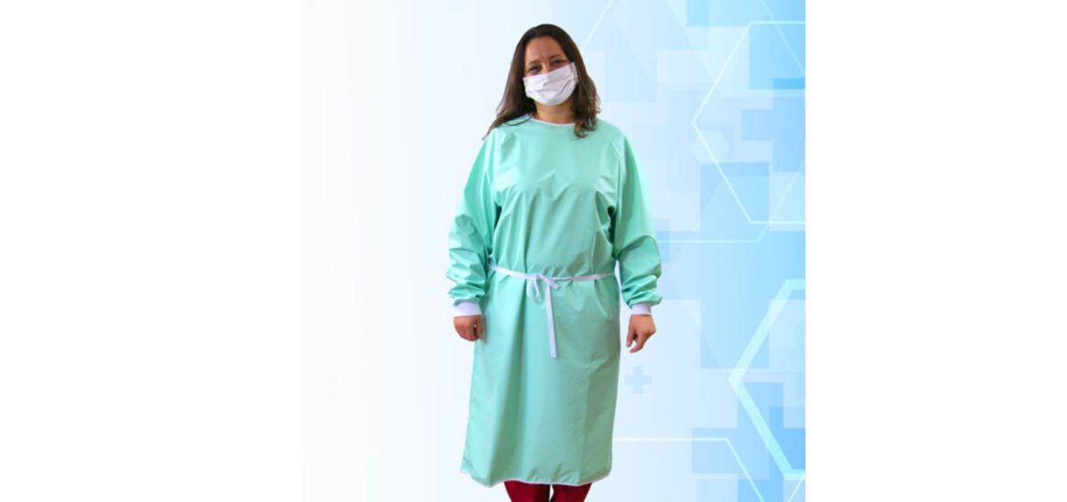 mODELO DE BATA HOSPITALARIA