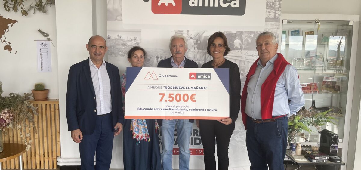 Entrega cheque Grupo Moure
