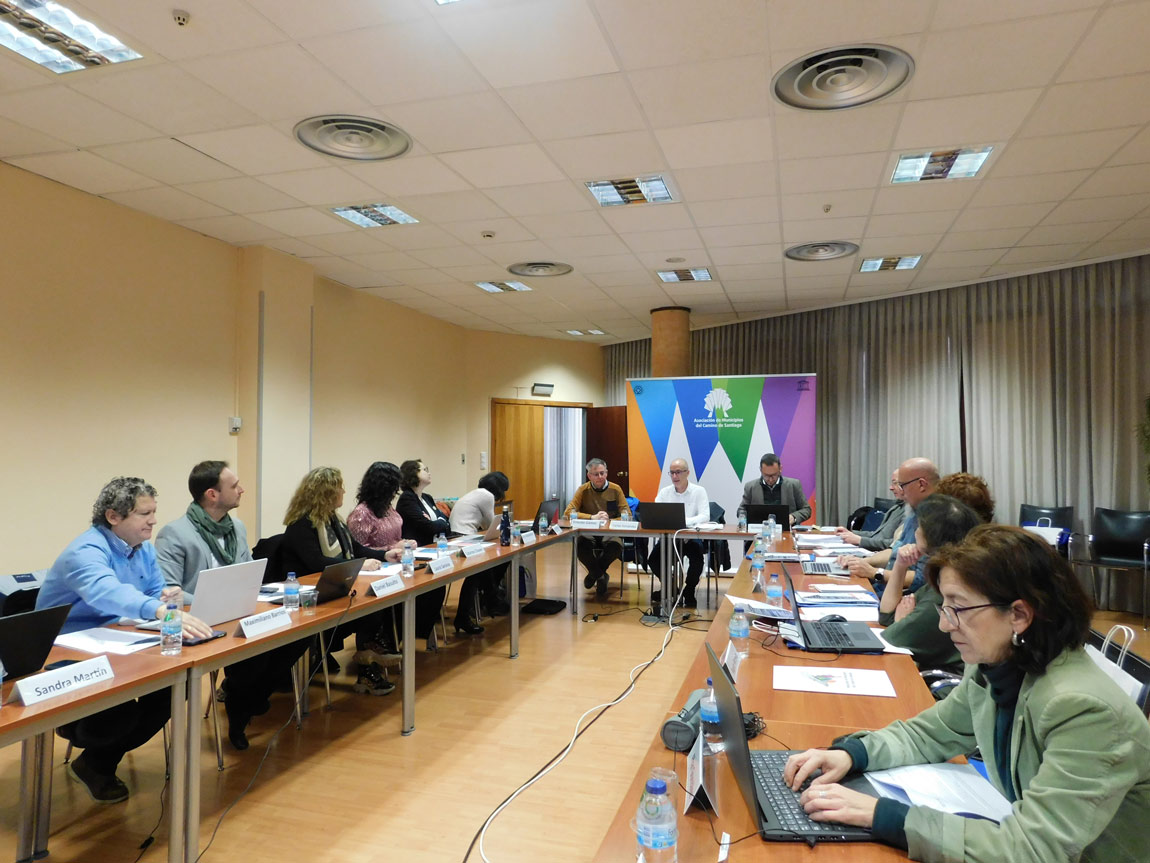 Reunión de las entidades para reactivar el turismo interior y los territorios rurales del Caminos a Santiago