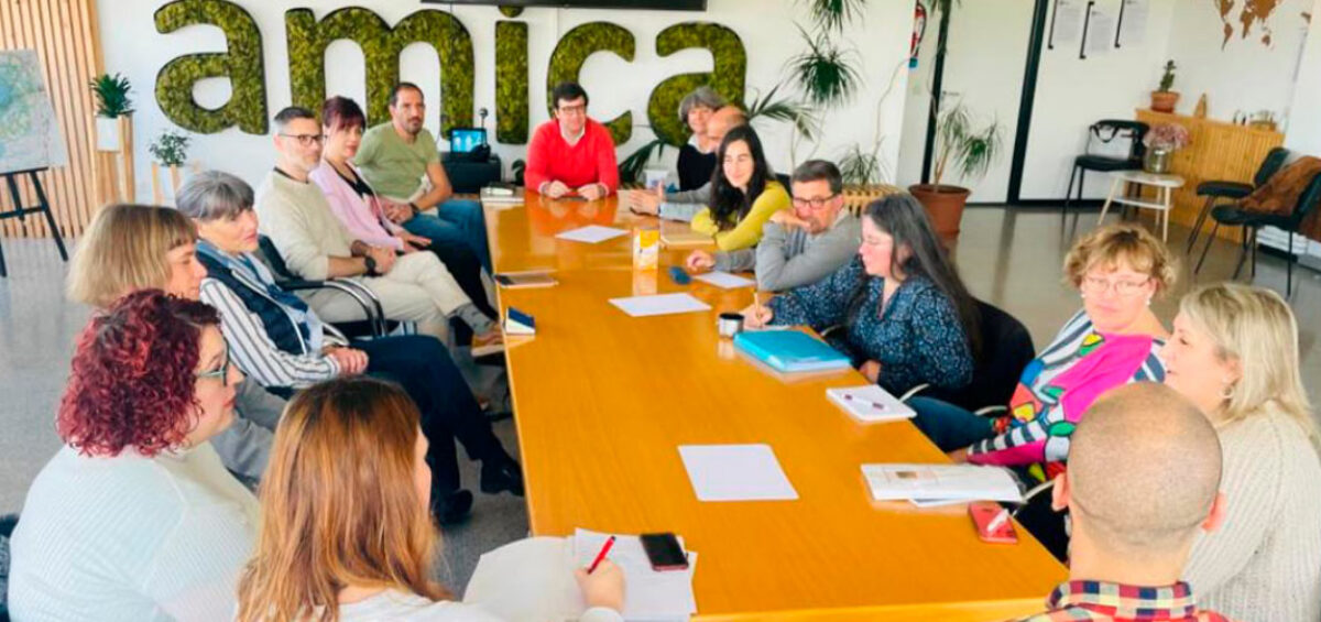 Amica organiza el primer encuentro de invierno de la Red de Impacto de Cantabria