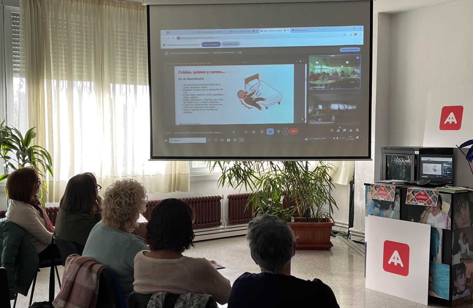 Amica te enseña a convertir tu hogar en un lugar más seguro con la charla "¡Me pongo al día!"