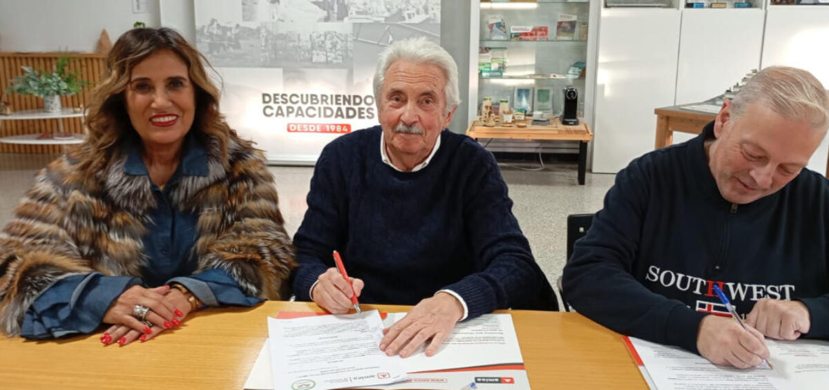 Amica firma convenio con Emtorre para fomentar la inclusión laboral y social de personas con discapacidad