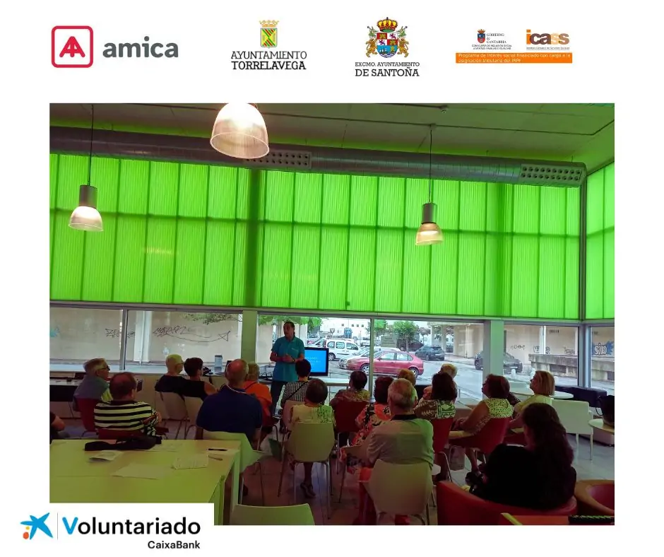 Foto de la charla de voluntariado de Caixabank