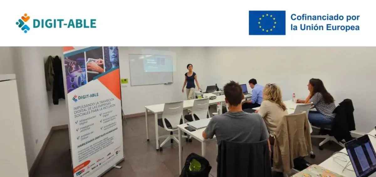 Foto de la formación de formadores de Digit-Able en Femxa